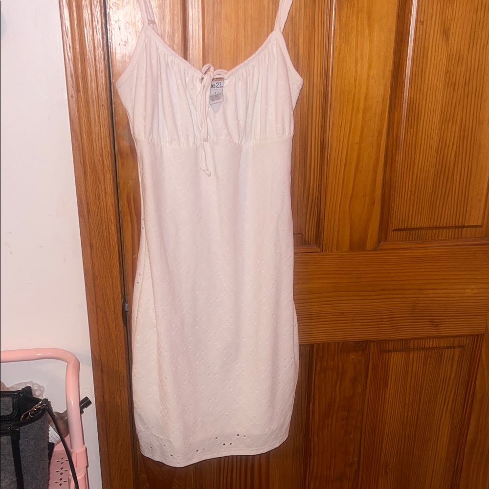 Rue21 Cream Sleeveless Chemise